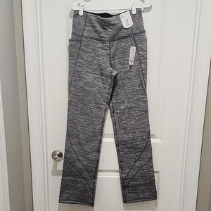 Xersion Women's Slim Straight High Rise Athletic Pants Size Medium